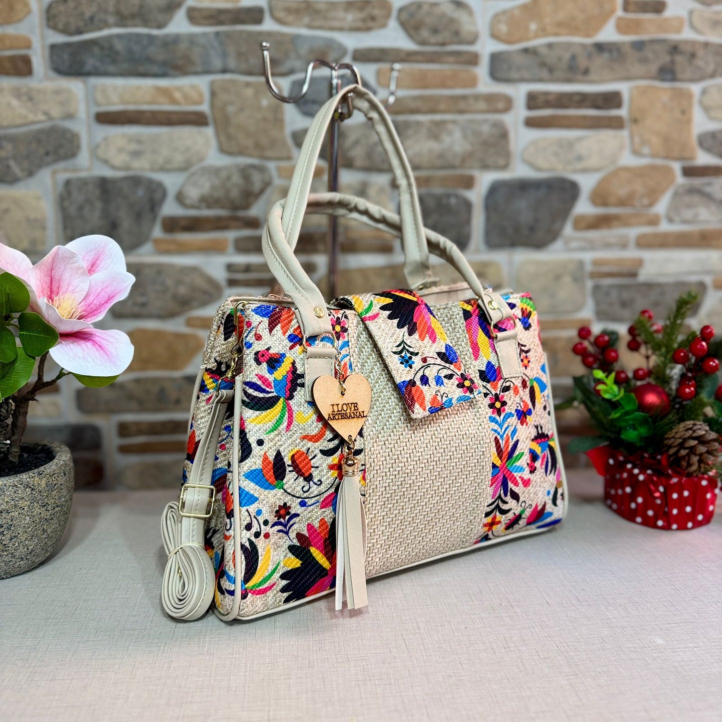 Bolsa Artesanal Floral con Estampado Mexicano