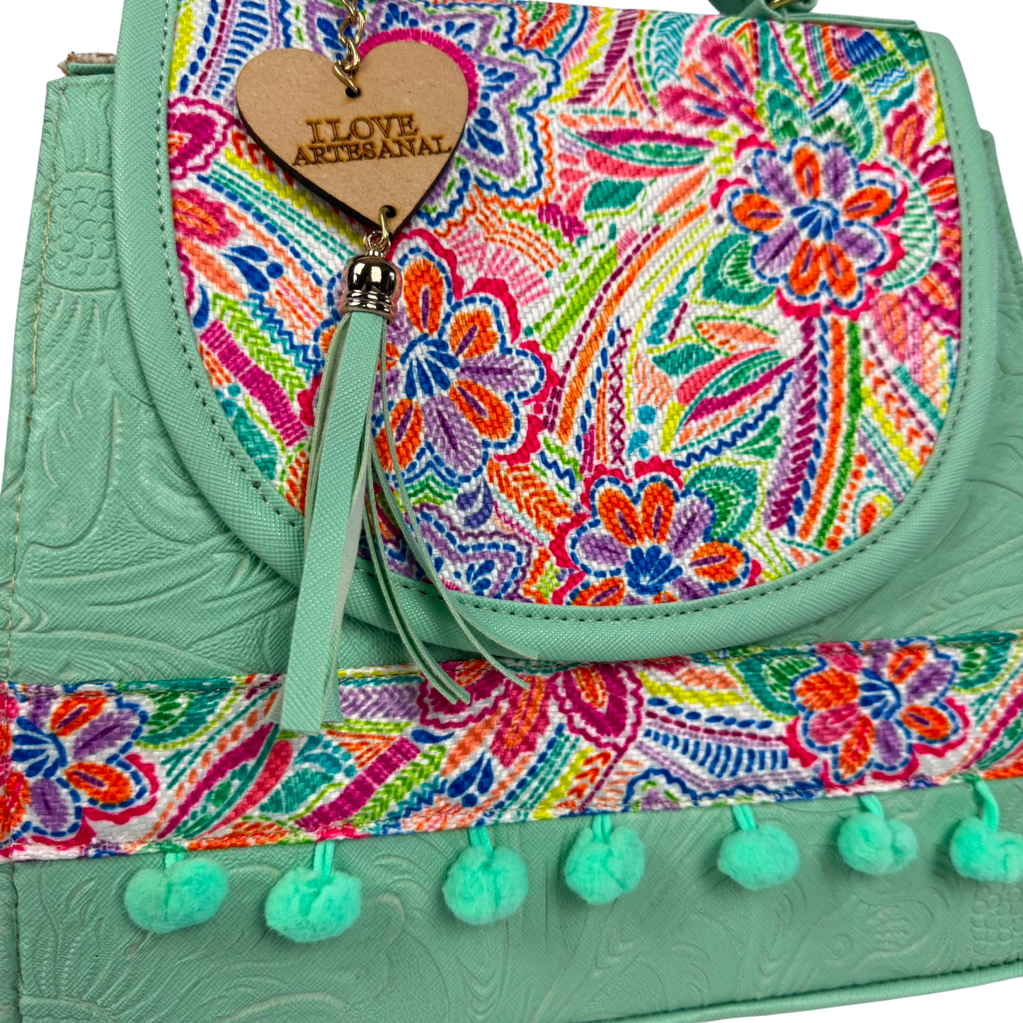 Mochila y Bolso de Mano Artesanal Verde Menta con Bordado Floral Mexicano